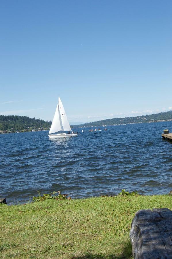 Water View Home Seattle Exterior photo